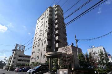ソフィア高蔵寺ステーションタワーの外観（北東側から）