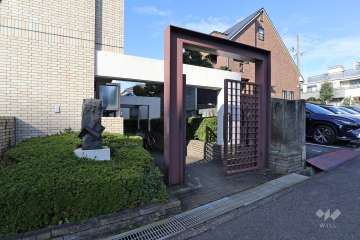 敷地の出入り口