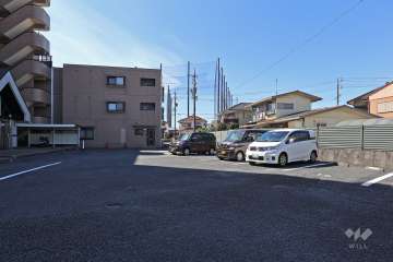 敷地内駐車場（屋外平面式）
