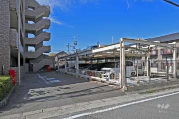 敷地内駐車場（屋外機械式）