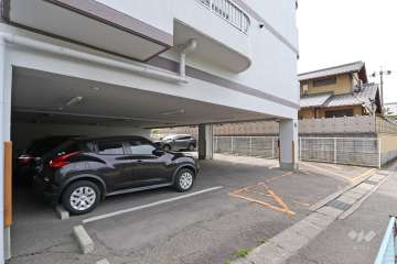 敷地内駐車場（屋内平面式・屋外平面式）
