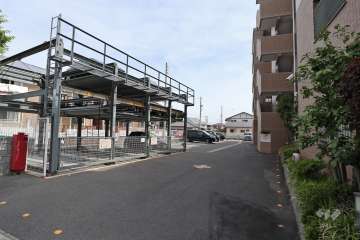 敷地内駐車場（屋外機械式・屋外平面式）