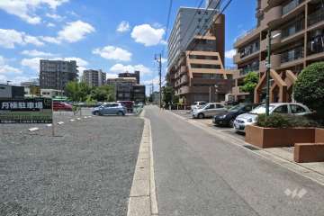 敷地南側前面道路