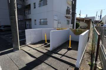 ゴミ置き場