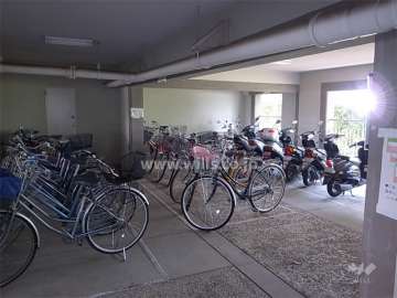 駐輪場