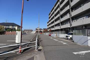 敷地南西側の前面道路