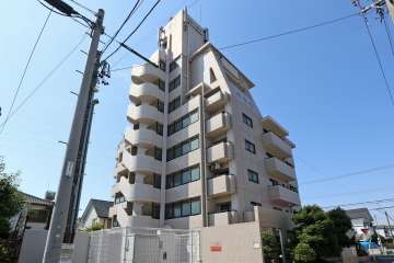 グローリアス春日井瑞穂通の外観（北側から）