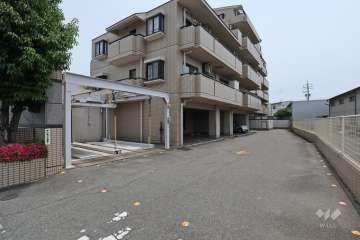 敷地内駐車場（屋内平面式・屋外機械式）