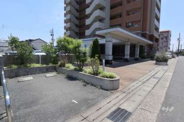 来客用駐車場