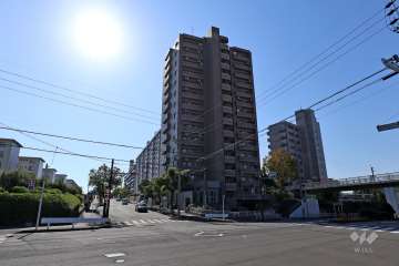 フレスト春日井中央台の外観(北東側から）
