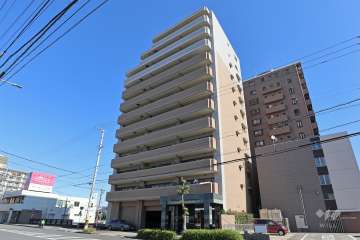 グランコート春日井の外観（南側から）