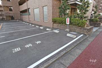 来客用敷地内駐車場（屋外平面式）