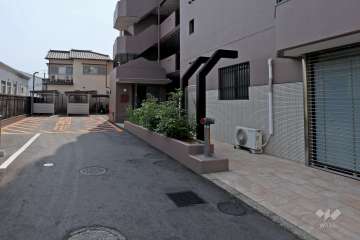 エントランスアプローチ
