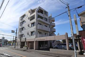 駐車場の出入り口