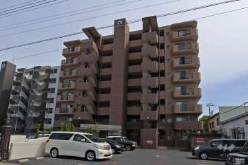 ヴィーゴ愛松春日井の外観(北西側から）