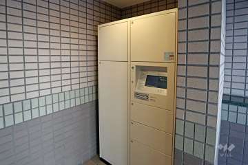 宅配ボックス