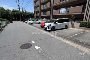 敷地内駐車場（屋外平面式）