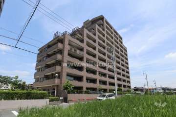 ファミール藤ヶ丘3番館の外観（南西側から）
