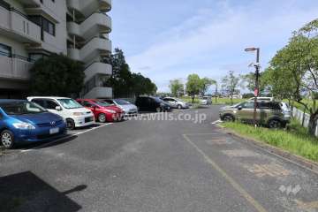 敷地内駐車場（屋外平面式）