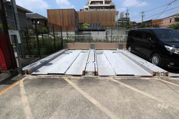 敷地内駐車場（屋外機械式）