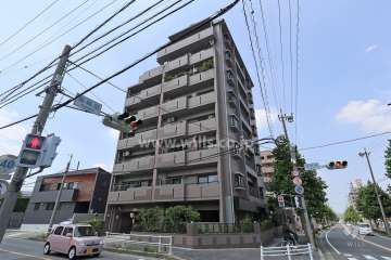 グローリアス長久手南2の外観（南東側から）
