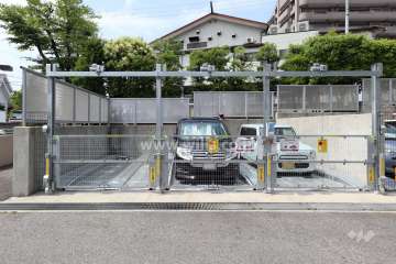 敷地内駐車場（屋外機械式）
