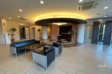 エントランスホール（ラウンジ）