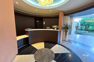 エントランスホール