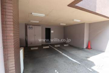 敷地内駐車場（屋内平面式）