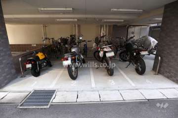 バイク置場