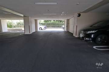 敷地内駐車場（屋内平面式）