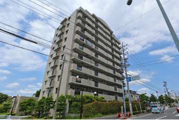 藤和シティコープ藤ヶ丘の外観（南西側から）