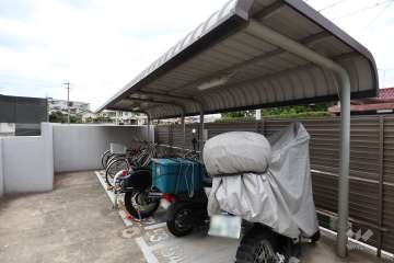 バイク置場