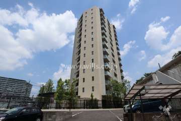 アネシア藤が丘ザテラスの外観（西側から）