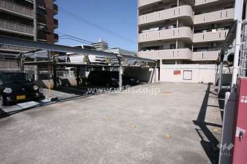 敷地内駐車場(屋外機械式)