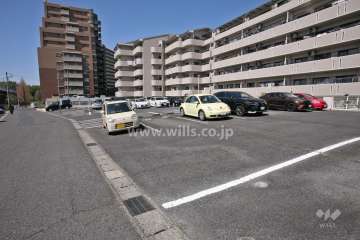 敷地内駐車場(屋外平面式)
