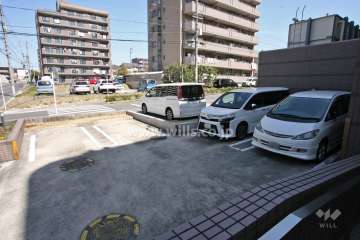 敷地内駐車場(屋外平面式)