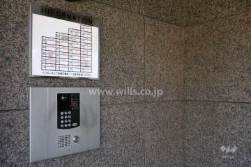 案内板とオートロック