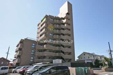 ファミール日進五番館の外観