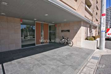 エントランスアプローチ