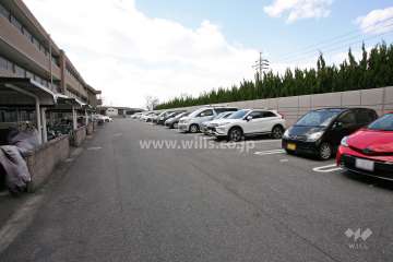 敷地内駐車場（屋外平面式）