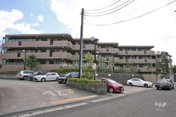 グローリアス日進岩崎台の外観