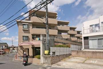 グローリアス香久山の外観