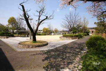 敷地に隣接する公園