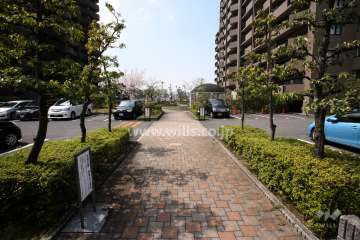 敷地内通路(東側)