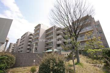 センチュリースクエア香久山ウエストスクエアの外観（北側から）