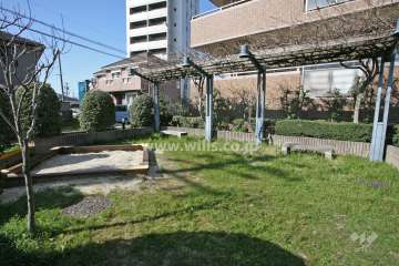 敷地に隣接する公園