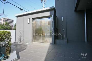 駐輪場出入り口