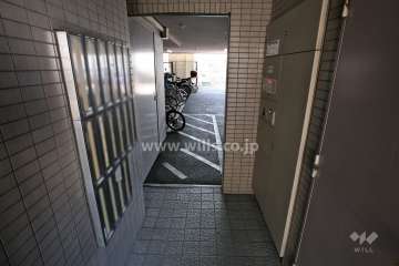 宅配ボックスと共用ポスト