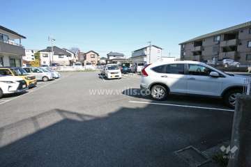 敷地内駐車場（屋外平面式）